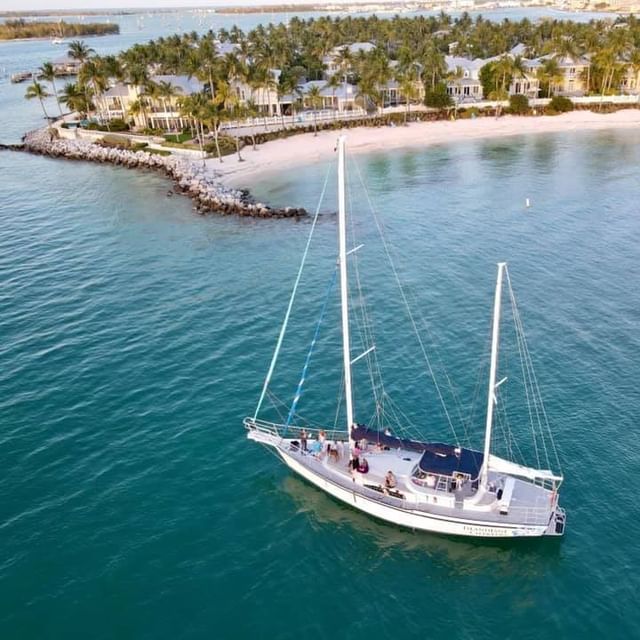 private sailing tours
